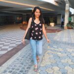 Prajakta Koli Instagram - Butter chicken and Naan has been had. #HappyPuppy Delhi