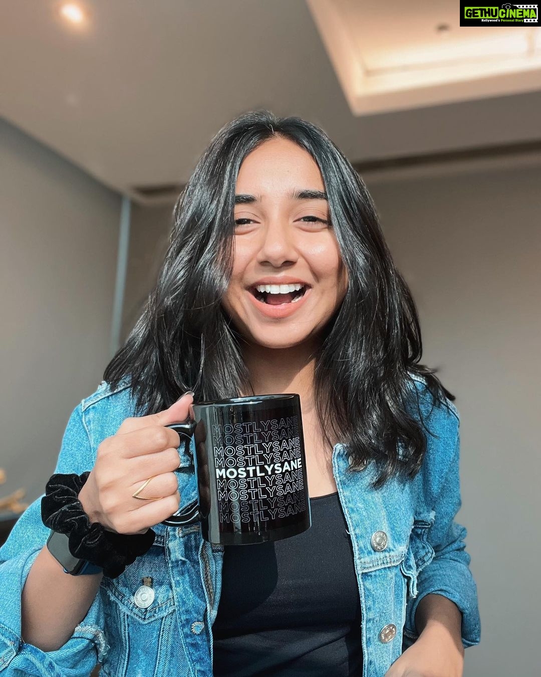 Prajakta Koli Instagram - The MostlySane Mugs just went LIVE on @themerchbay ‘s website!! LINK IN BIO!