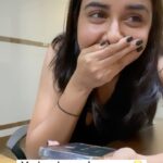Prajakta Koli Instagram - Thanks @netflix_in #HappyNewPrices like these make even a gamer girl look up from her screen! 👀 You can now watch Netflix on any device for ₹199 and your mobile on ₹149. #collaboration
