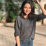 Prajakta Koli Instagram - Baby it’s your world. 🗺🤍