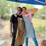 Prajakta Koli Instagram - Big hug to Ram Dada for feeding us the best mutton and prawn curry IN THE WURRRRRRLD! 🌍💜
