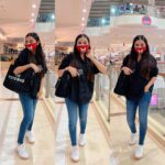 Prajakta Koli Instagram - Went to the mall omg.