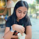 Prajakta Koli Instagram - Take myself out for coffee with my favourite book. ✅ What is the first thing you’ll do? . . . Throwing back to my last coffee date with me. ♥️