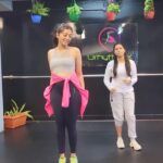 Pranitha Subhash Instagram - 💃💃💃 In frame with me and teaching me the Choreo @canikac ❤️❤️ vid credits @iamraginiprajwal ❤️