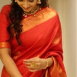 Priya Bhavani Shankar Instagram – Inframe @priyabhavanishankar 💯✨🎥 @arunprasath_photography 😇….#traditional #reels #trendingreels #priyabhavanishankar #redsaree #sareelove #maniratnam #kollywood #tollywood #mollywood#celebrity #actor #actress #trending #trendingnow#chennai #tamilnadu #arunprasathphotography ❤️