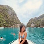 Priya Varrier Instagram – 🐬🧜🏻‍♀️🦋🌊 Pileh Lagoon – Phi Phi Islands