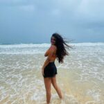 Priya Varrier Instagram – 🍑🔥🍊💥