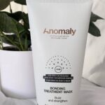 Priyanka Chopra Instagram – Very, very proud to share with you all that @anomalyhaircare Bonding Treatment Mask won the @allure Best of Beauty Award for Best Hair Mask (for Kinky and Curly Hair)!

Working with my team to create our incredible formulas has been an absolute pleasure. I’m feeling so encouraged and excited about our efforts. Thank you all for your support. Grab your mask today and tag us. 🤍🤍🤍