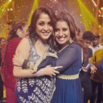 Priyanka Deshpande Instagram - Finish ho gayaaa makkale! Loved every bit of hosting BBJ2. Whataaaaa journeyy man!🥳 The bestest moment of this season for me was the celebration of my 10 years on @vijaytelevision. Thank you makkalee ❤️🥹 Respect and huge thanks to the The pilllars of BBJ2 @meramyakrishnan you are our Lady Super Star ❤️ the bestest judge, beautiful in and out with only positive vibes. Will miss you the most mam❤️❤️❤️ @dancersatz Anbu jeikum Satz! So happy that we managed to become good friends in this show finally! After so much of drama, A friend for life time Ipo. 🤍🤍🤍 @joshua_preetham - Director of BBJ2! Tambi, Ivlo patience ula director Na pathadhu ila pa. Wishing you the best in all your projects chellamee. Finally got to be your anchor for one full season. ❤️ Thank you to the entire team of Box office studio ❤️@djblackchennai Ni ilama endha show um ila Vijay Tv la..😙Thank you Jaggan Sir, Vivek anna, Naveen anna, @duraiadams Tambi and team❤️ love you guys❤️ @vishnukanth_gk will torture you for more pics for the rest of my life. ❤️❤️ you are amazing chellamee❤️ Krishna anna and Dineshaa Thank you for looking after me.❤️❤️ @suresh.menon - My stylist, my designer, my therapist. You made the beautiful look more beautiful Suraaa the whole season🤪❤️I love you ❤️ Special mention to all the editors, technicians, makeup artists, hairstylists, pre and post production team and the full crew❤️❤️Let’s all grow together 🤗 This show will be very close to my heart. After BB5 working with my friends was an incredible journey. Gopals oda first show together, best friends as contestants. It was just like a family get together every week. Never got a chance to miss them.. Ipo will miss them and will torture them in different ways. All you guys made BBJ2 a very very special one for me. Another one ticked on my bucket list. Love you all. Untill we work together “Nanga Elam one aanom, BBJ2 la friend aanom” ❤️🥹 see you all soon🤍