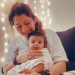 Priyanka Deshpande Instagram - After a hectic week, nariya manavali and thala vali seeing this bundle of joy 🥹🥹Elaam kavalai odi pochu.🥲 My world. ❤️ Iha podhum Enaku🥹🧿❤️ . . #chiyalovesiha #youaremysunshine