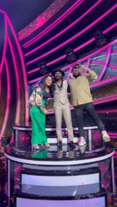 Punit Pathak Instagram - With the amazing boy @badboyshah and beautiful voice @payaldevofficial on #didsupermoms 
And a big #shoutout to @punitjpathakofficial for creating magic with the song. lots of love and wishes to @nidhimoonysingh @malavikamohanan_ ❤️❤️❤️❤️❤️❤️❤️❤️❤️