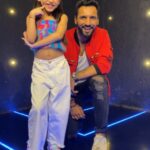 Punit Pathak Instagram – Shringaar hookstep  with lovely and amzing @punitjpathakofficial sir 🤗🥰💞

@raftaarmusic
@akasasing
@aasthagill

♥️♥️
DC : @punitjpathakofficial sir 
  @nishchal08 sir 
  @hardik_rana15 sir 

#dance #reels #foryou #trending #shringaar #reelinstagram #explore
#raftar #sonymusicindia #asthagill #akasa