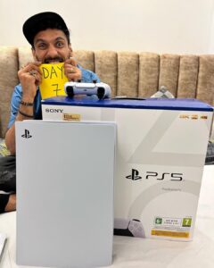 Punit Pathak Instagram - If a girl gifts you a PS5 then marry her… Good job Mr. Punit ! On a serious note thank you @nidhimoonysingh for this ya! I really don’t know how you managed to get it when we all know that it’s unavailable everywhere…. LUCKY ME !!! 
.
.
#best #birthday #gift