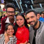 Punit Pathak Instagram - Superstar singer finale with the superstars ! ❤️❤️❤️ . . @nidhimoonysingh @bharti.laughterqueen @haarshlimbachiyaa30 . . #friends #fun