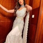 Raai Laxmi Instagram – Festive vibe #DiwaliCelebrationBegins❤️🌟❤️

Jewels: @anaqajewels 
MUA: @romakhannaofficial
Hair: @hairbysantosh
Bag: @lovetobag
Styling: @stylekarmaa India