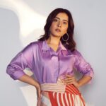 Raashi Khanna Instagram – What do you see? 💟

Outfit @bennch.hq
Earrings @ridhiasranijewelry
Styled by @jukalker 
Makeup @zebahassan 
Hair #bhanu 
📸 @eshaangirri ♥️