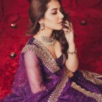Raashi Khanna Instagram - May the light of the diyas illuminate your life with warmth, joy and love! Wishing you and your family a very happy Diwali 🪔😇 📸 @arifminhaz Asst by @thejaswitanneru
