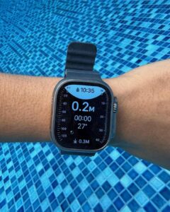 Radhika Apte Instagram - I reviewed the new Apple Watch Ultra!!!
Thank you @elleindia ♥️ and 🍎
My review is out👉
.
.
https://elle.in/apple-watch-ultra-review-radhika-apte/
.
.
If you are a diver then I highly recommend it 🌊🥰
