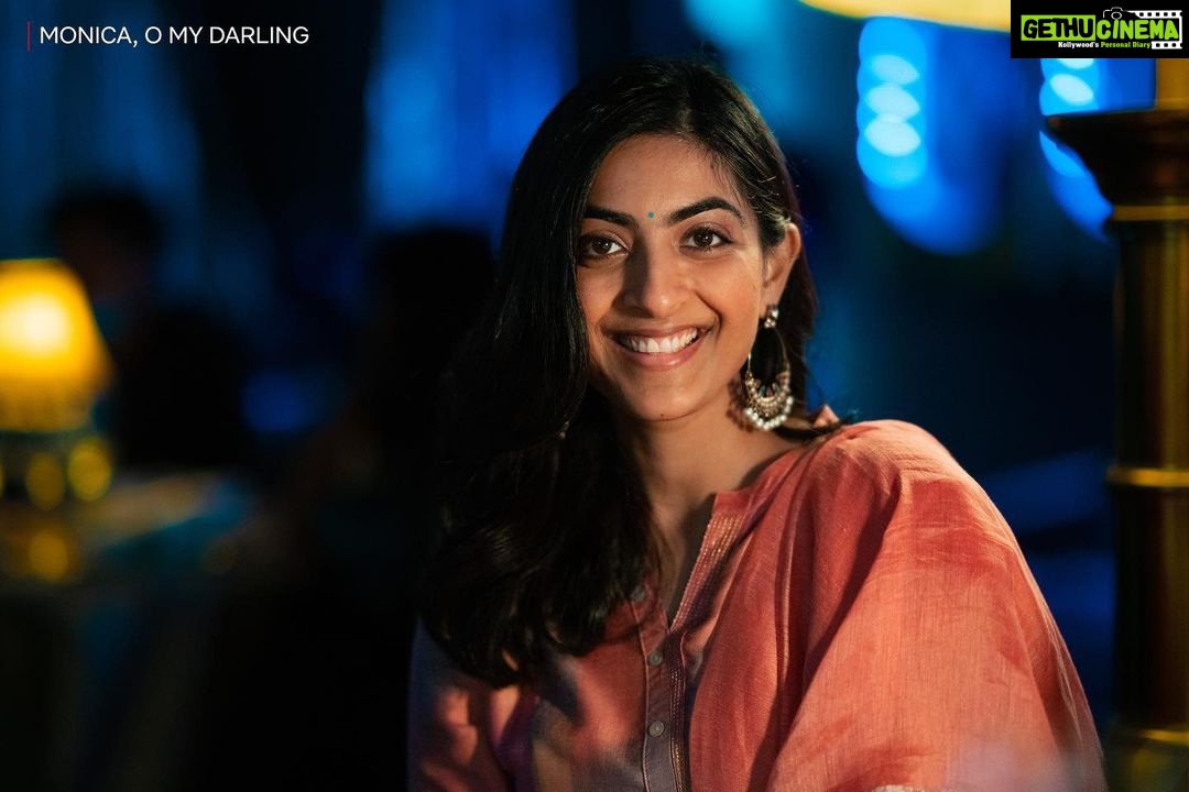 Radhika Apte Instagram - Reason #286942 to watch #MonicaOMyDarling: Iska story acha hai! π #MonicaOMyDarling #HarDinFilmyOnNetflix @rajkummar_rao @iamhumaq @sukantgoel @sikandarkher #BagavathiPerumal @zaynmarie @akansharanjankapoor @netflix_in @MatchboxShots @vasanbala #YogeshChandekar @sanjayroutraymatchbox @saritagpatil @dikssharoutray