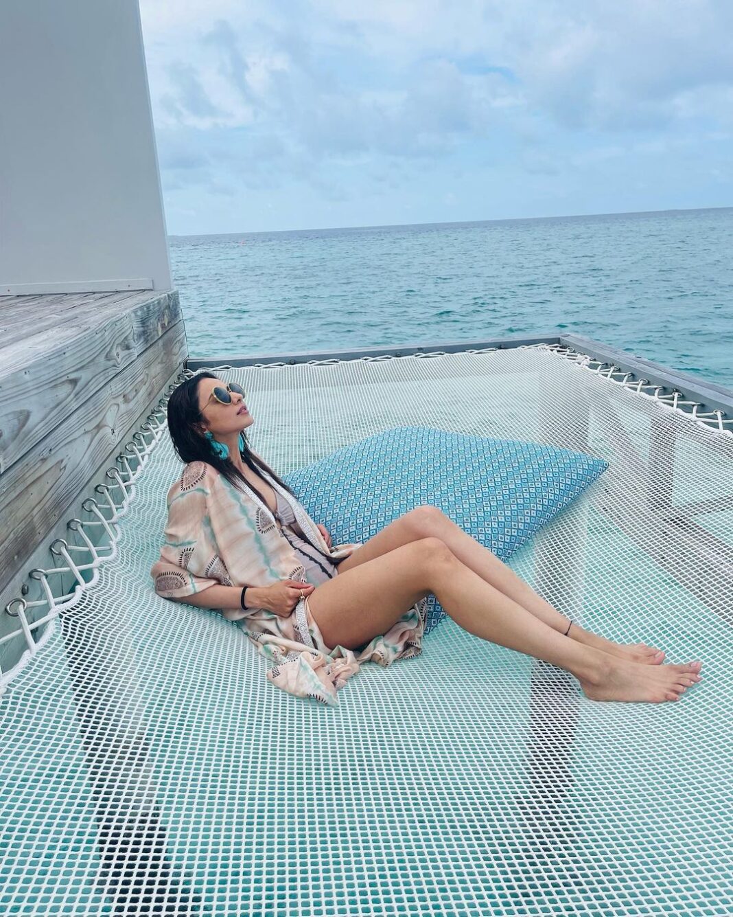 Rakul Preet Singh Instagram - Cos island life is a vibe 💕 @finolhu_maldives @globalspa_mag @globalspame #FinolhuBaaAtoll #Finolhu #FinolhuMaldives #VibrantFinolhu #IslandPlayground #BarefootChic #UnwindAtFinolhu #seasidecollection Finolhu Baa Atoll