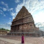 Ramya Pandian Instagram - பிரமிப்பின் பிரமாண்டம் ✨ #tanjorebigtemple #historical #prideoftamilnadu #goodvibesonly