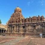 Ramya Pandian Instagram - பிரமிப்பின் பிரமாண்டம் ✨ #tanjorebigtemple #historical #prideoftamilnadu #goodvibesonly