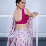 Rashmi Gautam Instagram - Festive season is here let's bring out the florals and vibe Outfit @firoz_design_studio P.c @ravi_cross_clickx #rashmigautam #instapost #florals #festivevibes