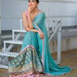 Rashmi Gautam Instagram - Outfit by @starrydreamsofficial P.c @ravi_cross_clickx #rashmigautam #sareenotsorry #saree #festivewear