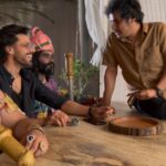 Rashmi Gautam Instagram – Most unprofessional promotional video ever 😝
#MassArachakam #BommaBlockbuster #Nov4th