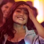 Rashmika Mandanna Instagram - I haven’t stopped grooving to it ever since I heard it for the very first time. I hope you all love it as much as I do 🖤💫 #TheHicSong #GoodbyeOnOct7 @amitabhbachchan @neena_gupta @pavailgulati @elliavrram @ashishvidyarthi1 @whosunilgrover @sahilmehta4 @abhishekhkhan_ #VikasBahl @balajimotionpictures #GoodCo #SaraswatiEntertainment @ektarkapoor @shobha9168 @virajsawant @bhavinisheth @itsamittrivedi @sharviyadav @vijayganguly @zeestudiosofficial @zeemusiccompany @penmarudhar @f.a.a.r.a @ruchikaakapoor