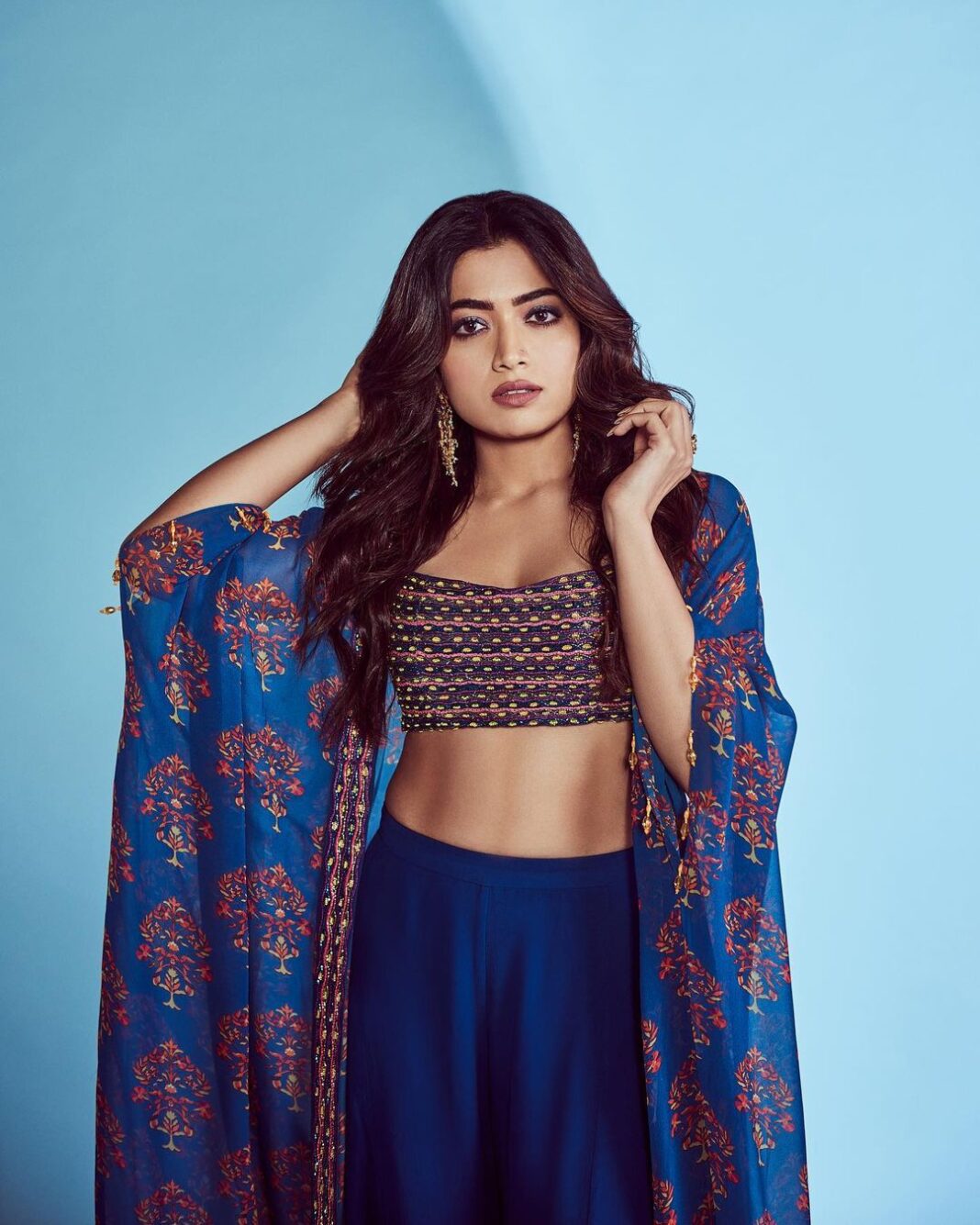 Rashmika Mandanna Instagram - A lil bit of flow and a lil bit of sass ✨💙 #Goodbye