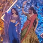 Rashmika Mandanna Instagram - Maja Ma with @rashmika_mandanna 👯‍♀️ #majama #MajaMaOnPrime #jhalakdikhlajaa #BoomPadi #boompadiwithmadhuri #oct6