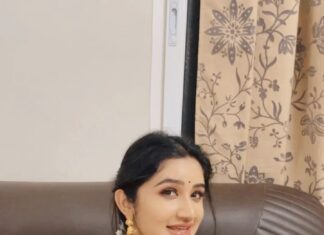 Raveena Daha Instagram - Aduthavanga love ku support panna pona mana noyali nu dhaan solluvaanga pola 😂 #comedy #thiruchitrambalam #raveena #raveenadaha
