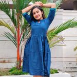Raveena Daha Instagram – 💙💙💙

Outfit from @hasinis_boutique 💙

Ivanga page la ipo Diwali sales poitu iruku .. neriya offers iruku so do check out ! 🖤

#raveena #raveenadaha