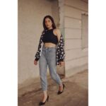 Regina Cassandra Instagram - Gimme a beat I can’t resist… @geneslhofficial @varnikaaroraofficiall @jenimakeupartist07 @hairbydrishya @arifminhaz @thejaswitanneru @stylebynavyaanddivya