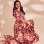 Regina Cassandra Instagram – @reginaacassandraa looking extremely elegant and ready for the festive season in our Brown Anarkali from the Esra Collection!
Get your hands on this piece now!

Anu Pellakuru X Regina Cassandra
.
@anupellakuruofficial @reginaacassandraa 
.

Jewellery: @malkha_jpb 
Set Design: @design.hipster
.

#ethnicwear #ethnicsarees #ethnicsaree #ethnicwearsarees #ethnicsari #ethnicsareewear #ethnicsaris #ethnicsareelove #ethnicsareelook #printedsaree #printedsarees #indianethnicsarees #indianethnicsarees #traditionalethnic #traditionalethnicwear #anupellakuru #anupellakuruofficial #talasha #talashahyderabad #festivewear #festivevibes #festivewomensfashion