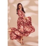 Regina Cassandra Instagram – 🎰
@anupellakuruofficial
@malkha_jpb
@fizzygoblet
@jenimakeupartist07
@hairbydrishya
@arifminhaz
@thejaswitanneru
@stylebynavyaanddivya