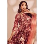 Regina Cassandra Instagram – ♥️

@anupellakuruofficial
@malkha_jpb
@fizzygoblet
@jenimakeupartist07
@hairbydrishya
@arifminhaz
@thejaswitanneru
@stylebynavyaanddivya