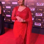 Ritika Singh Instagram - @ritika_offl queen in red! @wolf777newsofficial @confidentgroupofficial @sky_exch_ @bharathicementofficial @marsgalaxyindia @hindwarehomes @lotmobilesofficial @southindiashopping @honer_homes @parleproducts @easemytrip @jwmarriottblr #10YearsofSIIMA #SIIMA2022 #SIIMA #Wolf777News #Wolf777SIIMAWeekEnd #ConfidentGroup #HonerRichmont #GalaxyChocolate #SkyExchnet #BharathiCement #LOTMobiles #Hindware #SouthIndiaShoppingMall #NVYTV #ParleFullToss #easemytrip