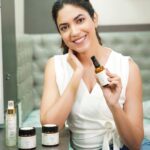 Ritu Varma Instagram - When it comes to skincare, I’m always conscious about what goes into my skin. @leamleafs is my recent favorite skin care brand that provides high-performing, results-oriented and potent skin care products. All their products are Ayurvedic, natural, organic, vegan, cruelty-free & clean. I love @leamleafs products and how they work on the skin. If you’re looking for sparkling glow this festive season, checkout their floral collection today! #LeamleafsBiggestFestiveSale is live now! Shop at 50% OFF on www.leamleafs.com today!