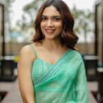 Ritu Varma Instagram - 💚 Styled by @nikhitaniranjan Saree @chameeandpalak Jewellery @stylorisilver @nacjewellers MAU @abhiramisivakumar Hair @sharmilahairstylist Photographed by @kiransaphotography