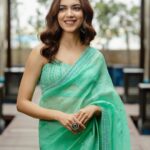 Ritu Varma Instagram - 💚 Styled by @nikhitaniranjan Saree @chameeandpalak Jewellery @stylorisilver @nacjewellers MAU @abhiramisivakumar Hair @sharmilahairstylist Photographed by @kiransaphotography
