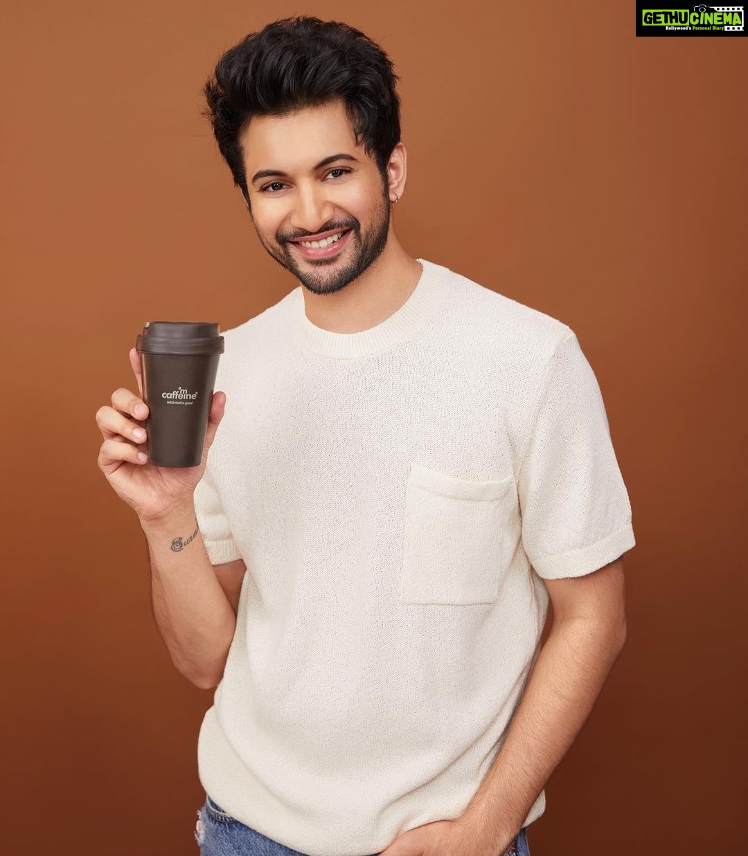 Rohit Suresh Saraf Instagram - Current Mood: Caffeinated & Happy! 🙇🏻♂️ I am #AddictedToGood of Caffeine. I want it to be part of not just my morning routine but my skincare routine too and @mcaffeineofficial ’s caffeine-infused range is the best way to do it. Caffeine fights free radicals and reduces puffiness. Rich in antioxidants, Caffeine also awakens and tones the skin. It’s my daily kickstarter. Come, let’s get caffeinated together!🤎 Use my code - ROHIT15 on mCaffeine’s website to get 15% off on all products! #mCaffeine #AddictedToGood #Caffeinator #Ad