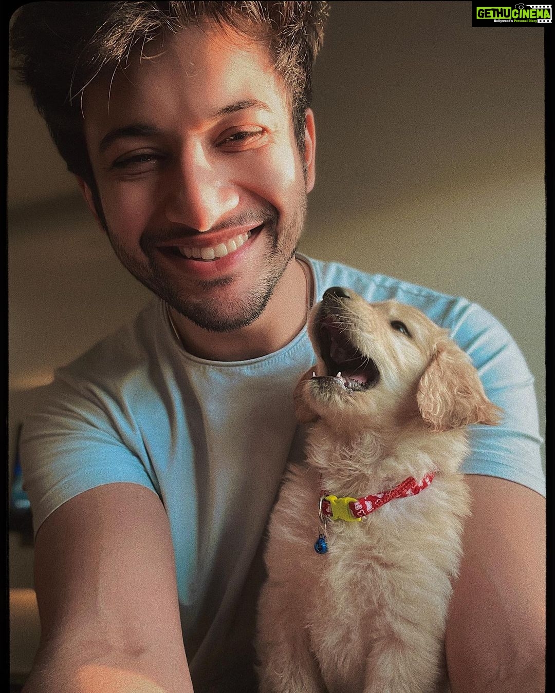 Rohit Suresh Saraf Instagram - All day everyday! #CoopiePoopie🥰