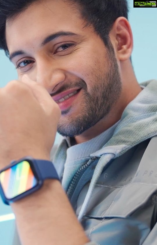 Rohit Suresh Saraf Instagram - It’s a hustler’s world and you gotta be a fine mix of smart, classy and hottest in the biz. Introducing the Fastrack Reflex Vox. Live on our website, hit the link in bio to check it out! The vibes are fly! Setting on this exciting journey with @rohitsaraf #ReflexVoxSmartWatch #AllKindsOfSmart