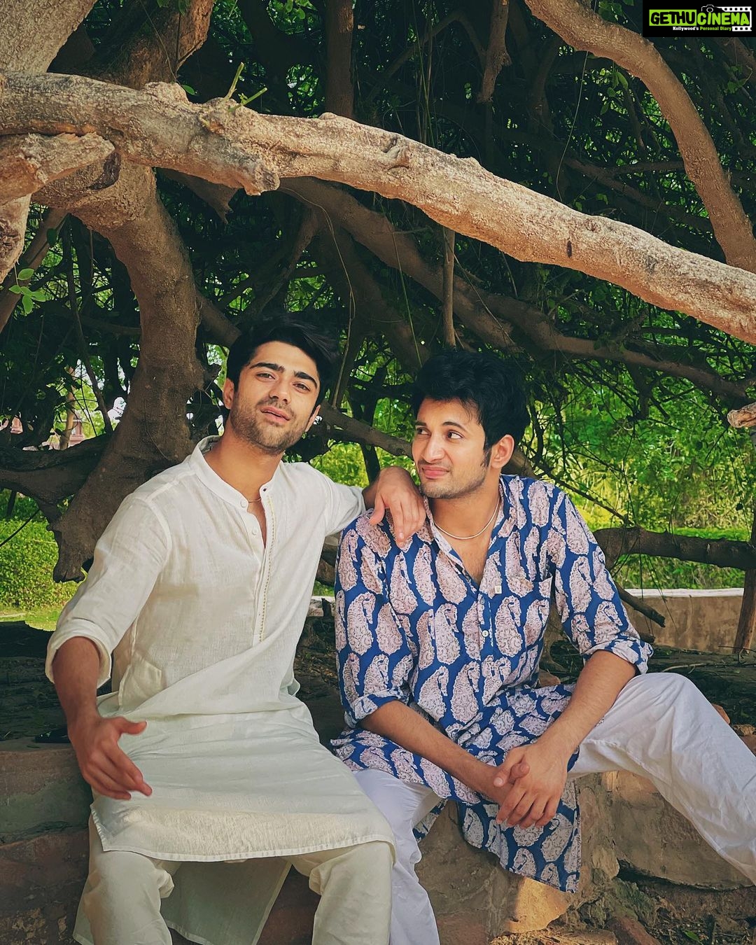 Rohit Suresh Saraf Instagram - @taarukraina a few years of knowing you and I learn something new about you every day that makes me love you even more. Thank you for being my rock. The last thirty days have meant the world, thank you for doing everything you do for me. I’m waiting every day for the world to see you for who you are, an impeccable artist with limitless potential and a heart that’s as vast as the universe. Happy Birthday. I love you Gui. 🤗