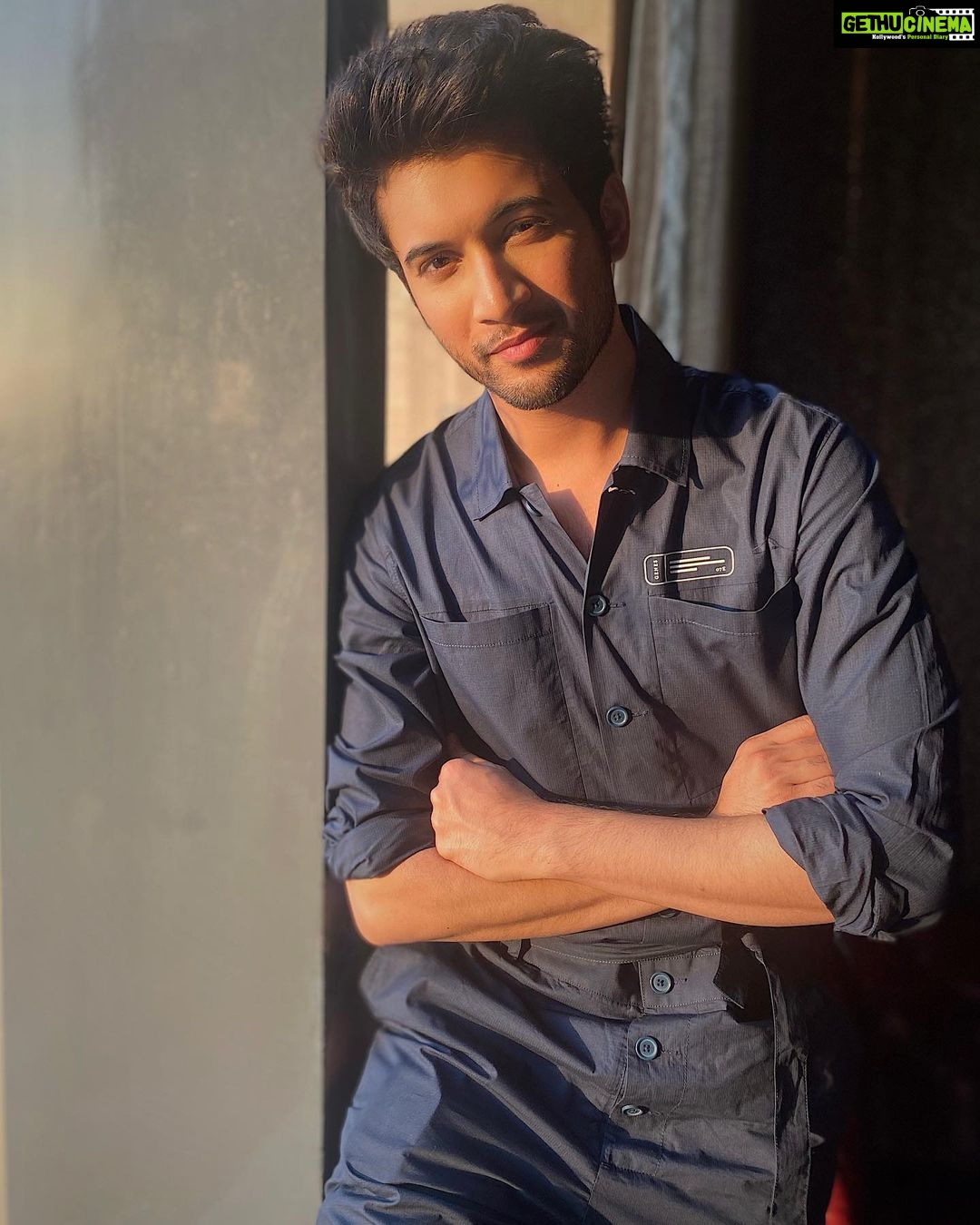 Rohit Suresh Saraf Instagram - Last chill weekend before we dive head first into v exciting and thrilling couple months 🕺🏿