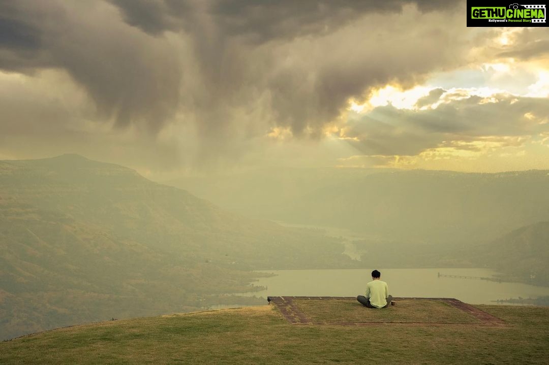 Rohit Suresh Saraf Instagram - Calm before the storm :)