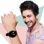 Rohit Suresh Saraf Instagram - Flaunting my Fastrack Reflex Play+ with BT calling! 🤙 #DoMoreWithYourHands I can’t stop gushing because it’s not just a smartwatch but so much more than that! It has also got voice assist ft. Alexa and Siri which means now all my curious questions are taken care of 🥰 Check it out and much more by visiting the link in bio on @fastrackworld #ad