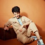 Rohit Suresh Saraf Instagram - For #Mismatched 👷🏼‍♂️ Wearing @mrberry.in @skechersindia Styled by @ruhani_s| Assisted by @marziatyeby Hair by @milankepchaki Make up by @vickysalvi22 Managed by @kimberley.fernandes Photos by @nehachandrakant
